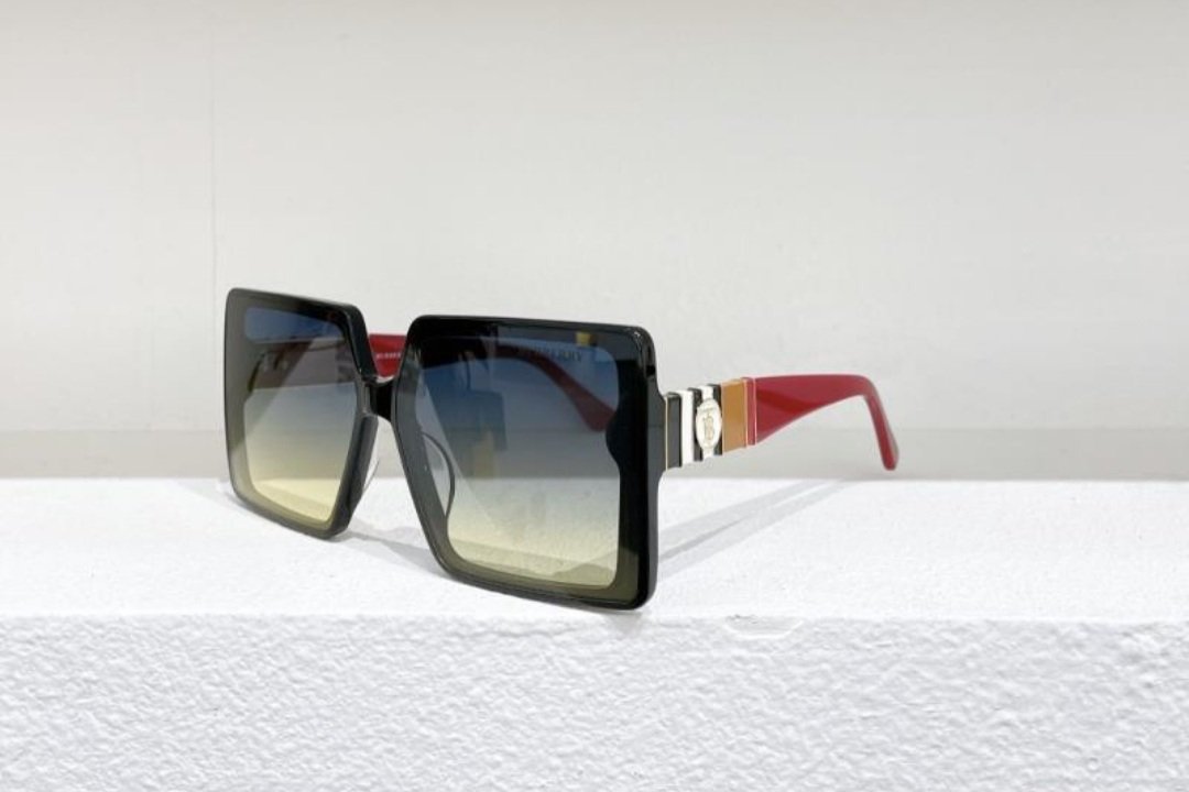 Burberry Square Shape Sunglasses