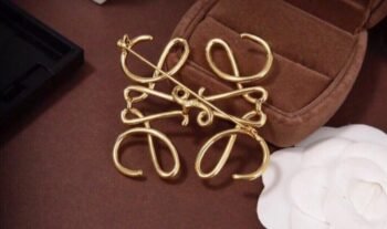 Brooch Pin