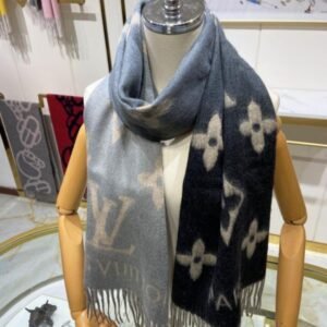 LV Scarf